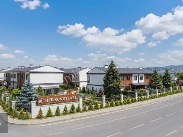 Kiga Global'den Satılık Slife Sitesinde 3+1 Villa