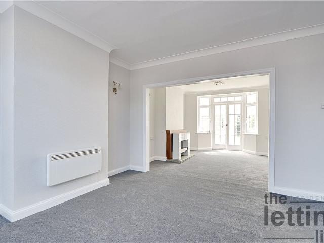 Kilvinton Drive, Enfield, Middlesex EN2, 5 bed semi detached house to rent, £2,500 pcm | PrimeLocation
