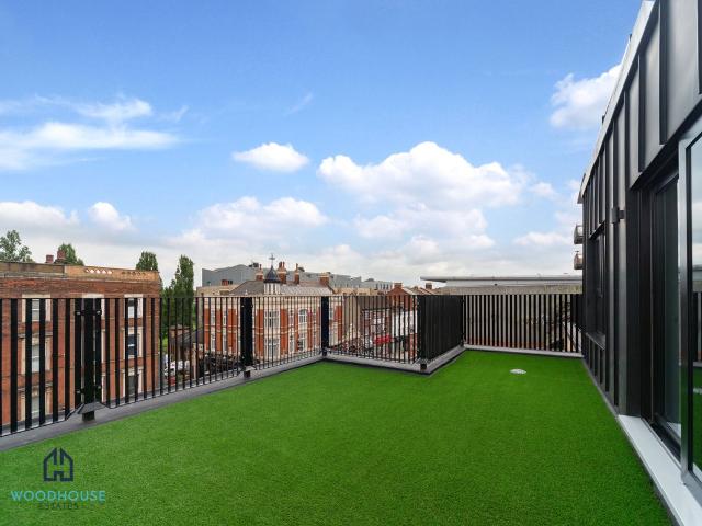Kilburn High Road, London NW6, 3 bed flat to rent, £3,400 pcm | PrimeLocation