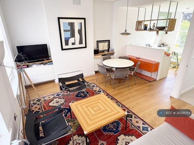 Kilburn Park Road, London, NW6 3 bed maisonette to rent £3,750 pcm £865 pw