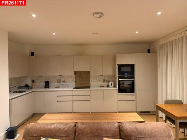 Kilburn – 2 Bedrooms Flat 2 bed flat to rent £3,501 pcm £808 pw