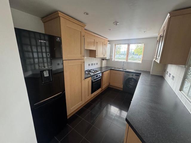 Kilby Road, Stevenage SG1, 2 bed flat to rent, £1,500 pcm | PrimeLocation