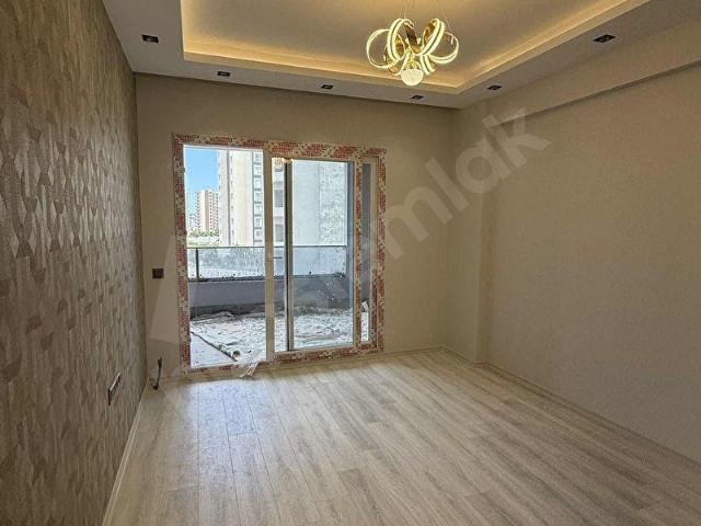 KILIÇBEY Erdemli Mnz Pera Sauna Aqua Denize yürüme mesafesi 1+1