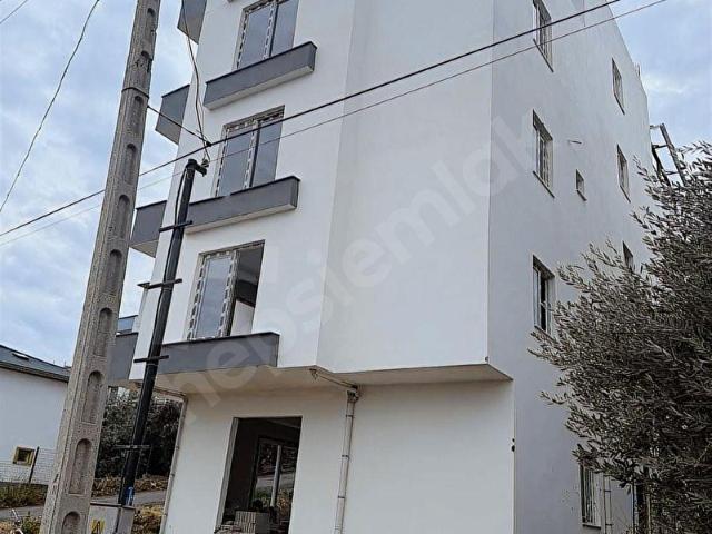 KILIÇBEY Erdemli Kocahasanlı mah. 1+1 arakat merkeze yakın mesfe