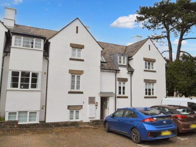 Kilkenny Place, Portishead 2 bed flat to rent £1,200 pcm £277 pw