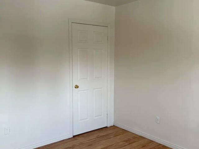 Killaly Suites — Spacious 3 bedroom with deck