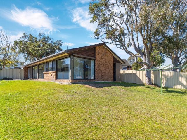 Killarney Vale, 20 Thomas Mitchell Road