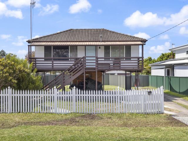 Killarney Vale, 22 Farrar Road