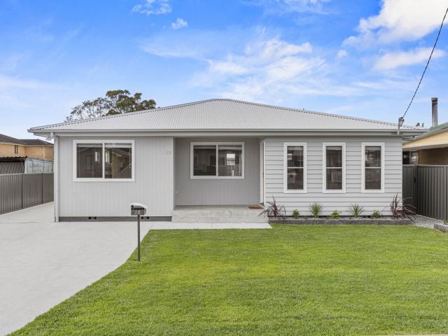 Killarney Vale, 28 Flinders Avenue