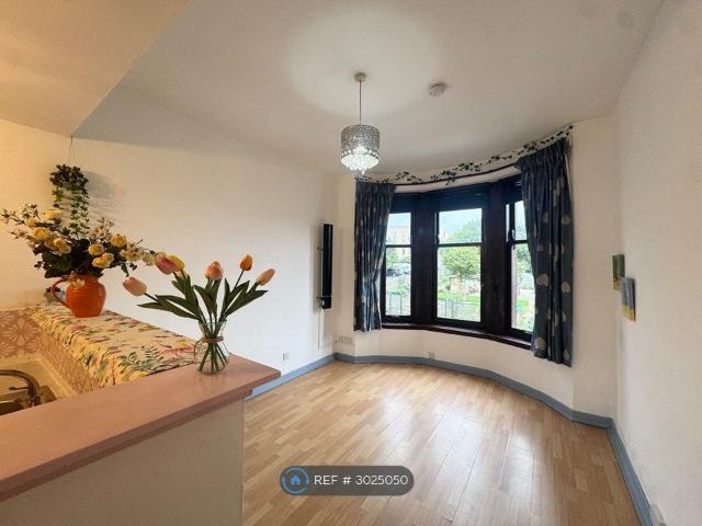 Killearn Street, Glasgow G22, 2 bed flat to rent, £900 pcm | PrimeLocation