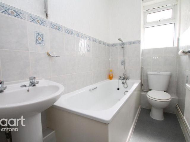 Killip Close, London 1 bed flat to rent £1,500 pcm £346 pw