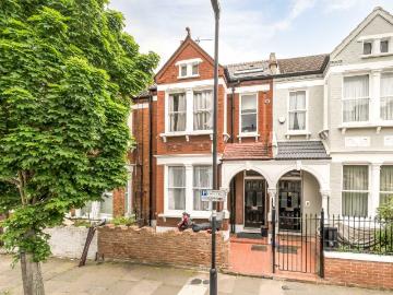 Killyon Road, South Lambeth SW8, 2 bed flat to rent, £2,400 pcm | PrimeLocation