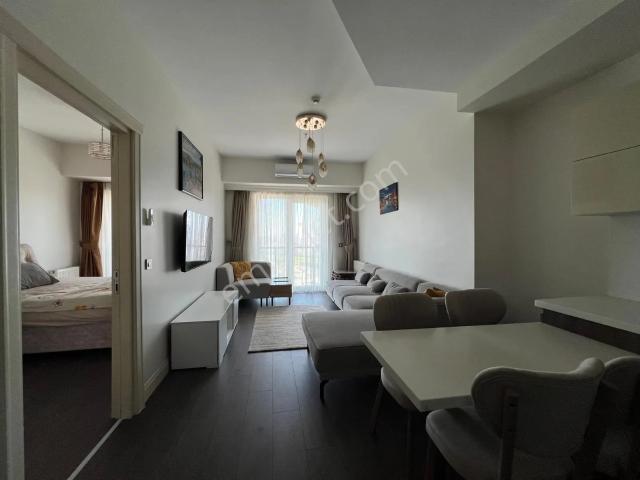 Kiptaş Venezia Mega Satılık 1+1 Eşyalı Balkonlu Daire