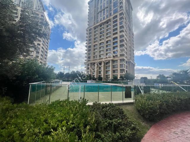 Kiptaş Venezia Mega Satılık Boş 2 Banyolu 2+1 Daire