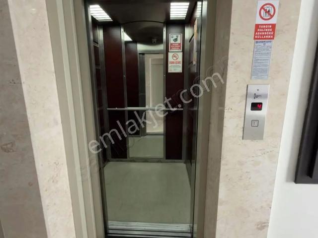 Kiptaş Konutlarında 2+1 Sıte İçi Kiralık Daıre