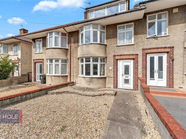 Kipling Road, Filton, Bristol, BS7 4 bed terraced house to rent £2,400 pcm £554 pw