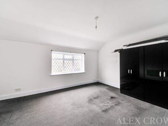 Kipling Terrace, Great Cambridge Road, Edmonton N9, 2 bed flat to rent, £1,575 pcm | PrimeLocation