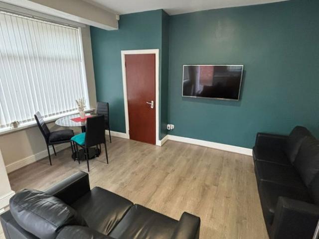 Kippax Street M14, 3 bed end terrace house to rent, £1,750 pcm | PrimeLocation