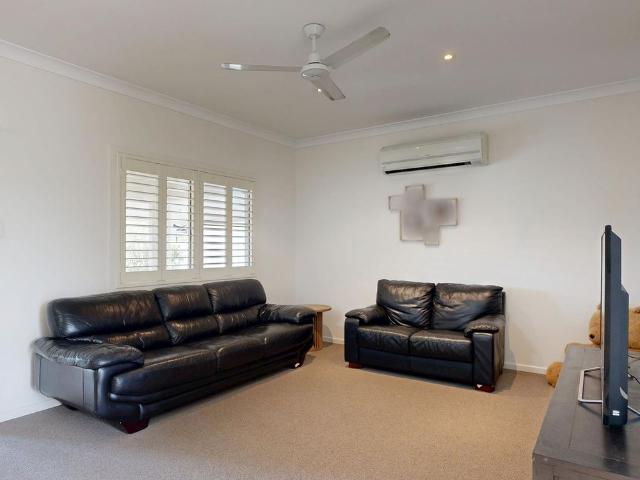 Kirwan Oasis with Pool and Golf Club Access!