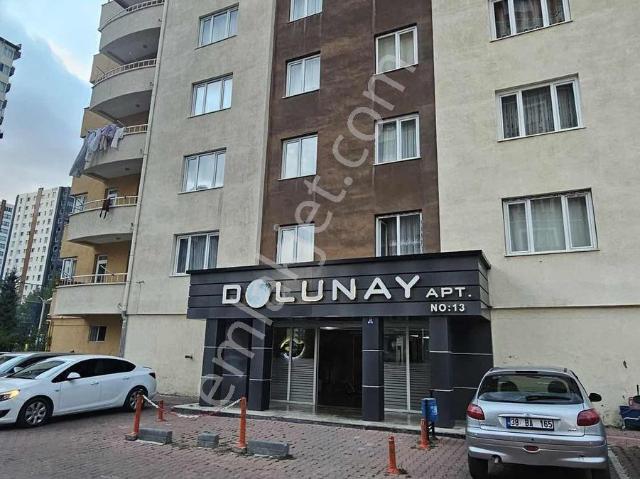 Kiracılı Süper Konumda Satılık Daire