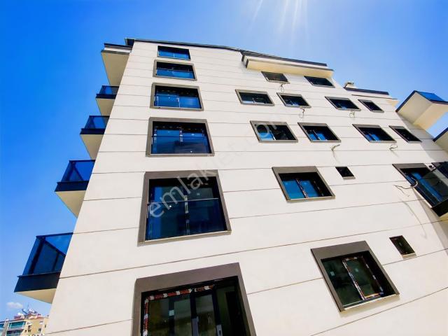 Kiracılı 1+1 Satılık Önü Açık Ferah Daire
