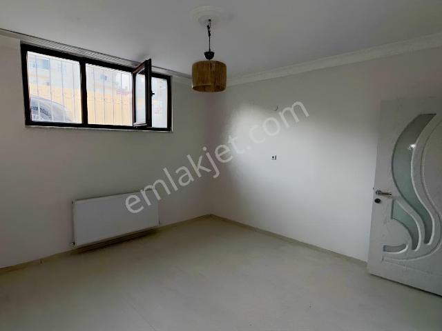!kiralık! Masrafsız,boş 2+1 Daire