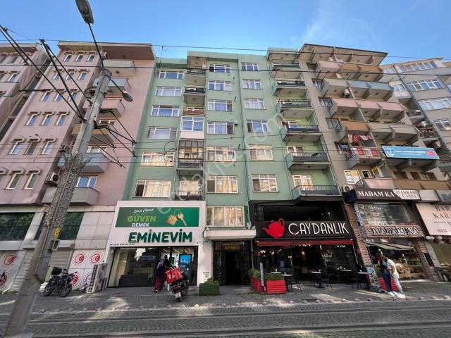 Kiralık Merkezi Konumda Full Deniz Manzaralı Tadilatlı 3+1 Daire