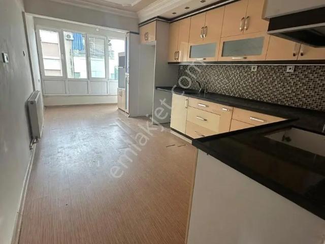 Kiralık Çınarlı Park Karşısında 3+1 Geniş Ferah Daire