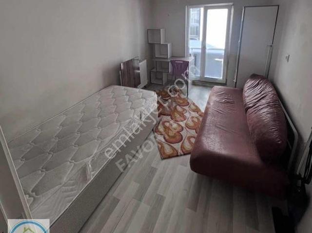 Kiralık Çatı Kat Herşey Dahil Öğrenci Apartı