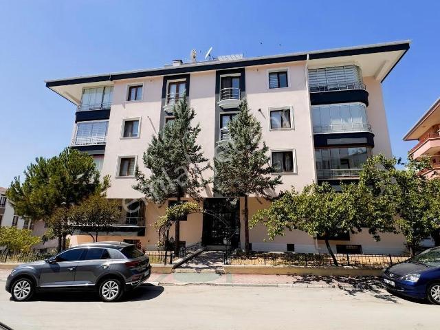Kiralık | Birlik 463 Cadde | Lüks Eşyalı 3+1 | Fully Furnıshed