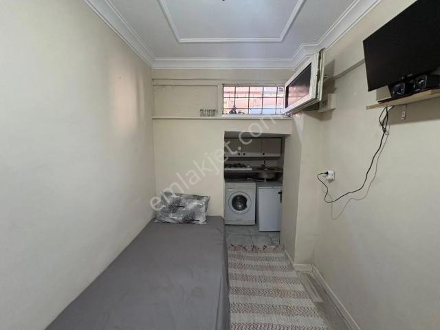 Kiralık Camlı Full Havadar 1+0