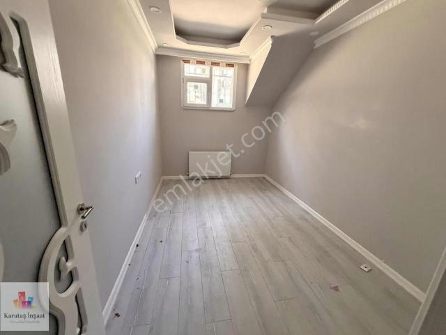 Kiralık Camları Yüksek Bahçe Katı