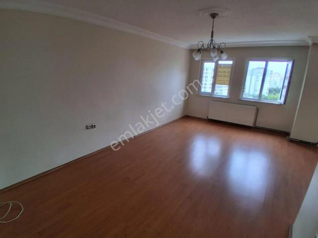 Kiralık Daire Beylikdüzü Belediye Yanı 3+1 140 M²