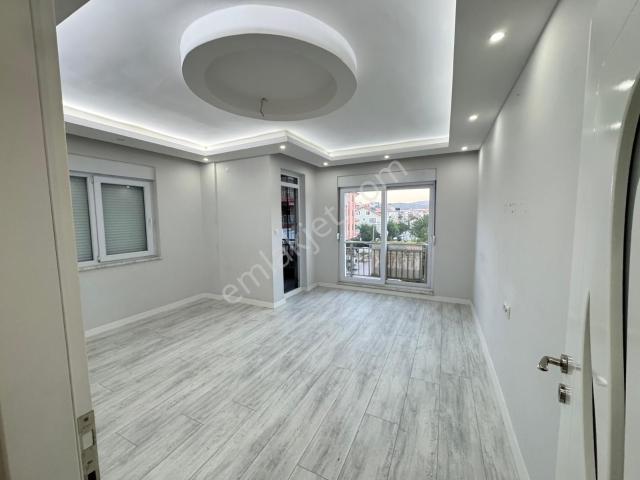 Kiralık Daire Doğalgaz Asansör 2+1 Korkuteli Antalya