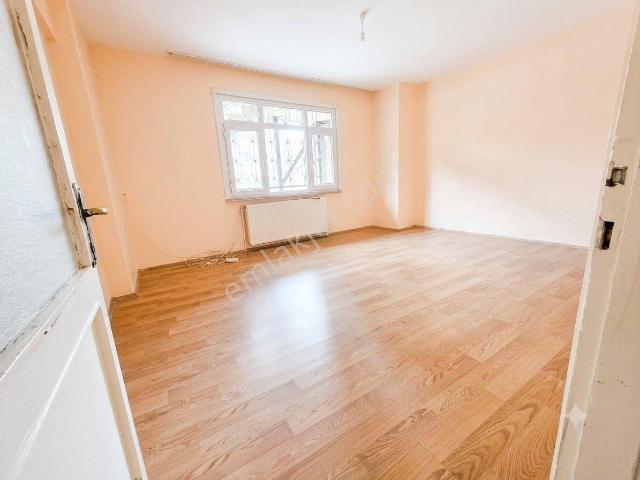 Kiralık Daire Pendik Esenyalı Mahallesi