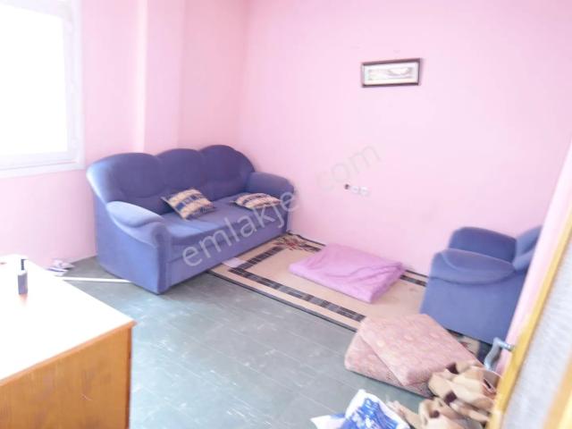 Kiralık Daire Pendik Esenyalı Mahallesi Bekara Uygun