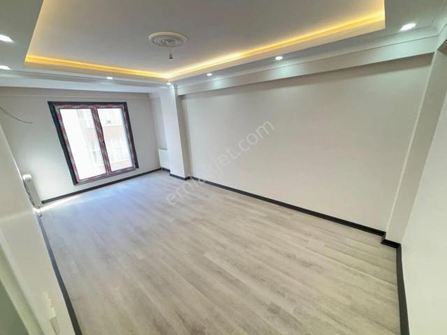 Kiralık Daire Sultangazi Cebeci Mahallesi Kartal Emlaktan