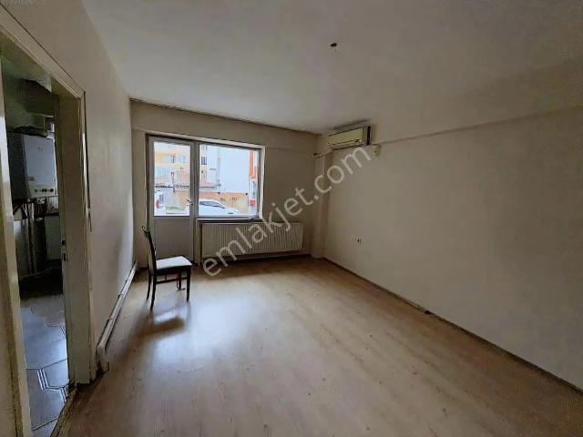 Kiralık Daire Sahibinden Ayşekadın Eğitim Fakültesi'ne Yakın