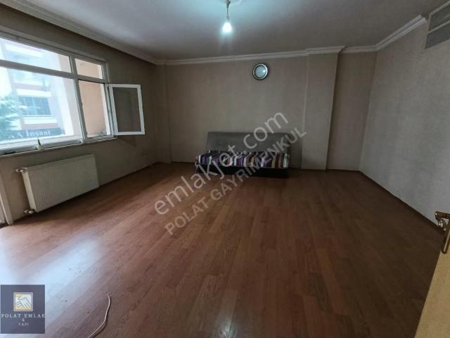 Kiralık Daire 1+0 Emek Mahallesi Ara Kat