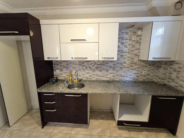 Kiralık Daire 1+1 Kapalı Mutfak 80/62 M2 Metro İnşaatı Yakını Konak Eşrefpaşa Yağhaneler