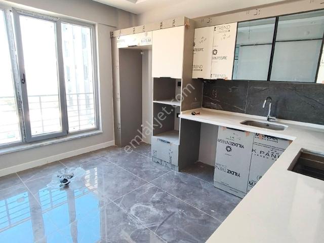 Kiralık Daire 2+1 Mutfak Ayrıca Var Kiler Var Yeni Bina