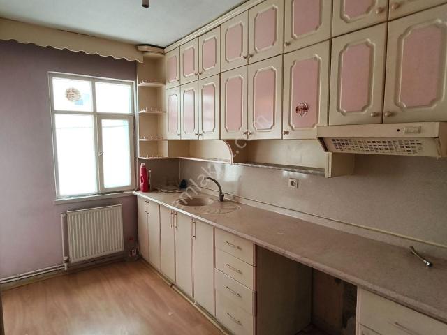 Kiralık Daire 2+1 Çarşı Merkez De Akşehir