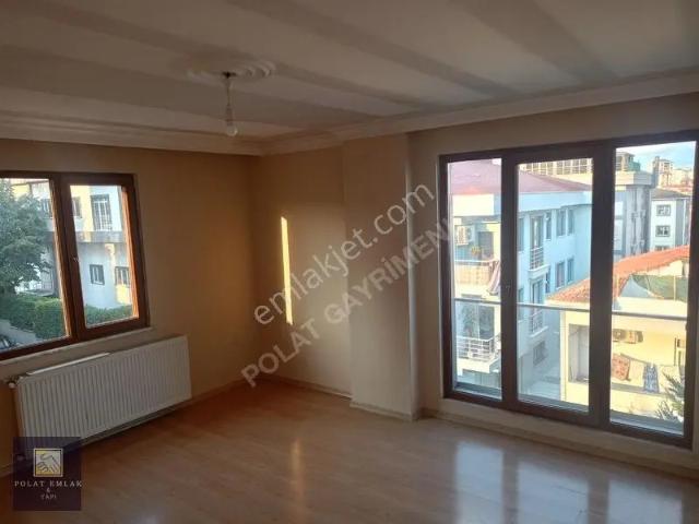 Kiralık Daire 2+1 Asansörlü Balkonlu Doğuş Üniversitesi Yanında