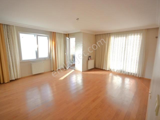 Kiralık Daire 3+1 Ana Cadde Yakın 120 M2 İskanlı Asansörlü