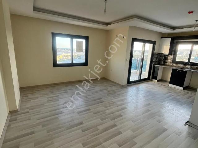 Kiralık Daire 3+1 Koyuncu Mah Erdemli Mersin