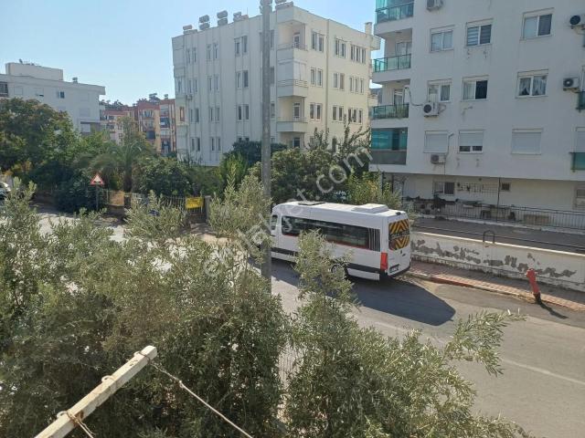 Kiralık Daire 3+1 Yenigün Mahallesi Mevlana Muratpaşa Antalya