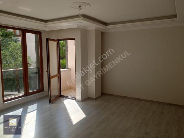 Kiralık Daire 4+1 giriş Kat 2balkonlu 2 Wc otoparklı asansörlü