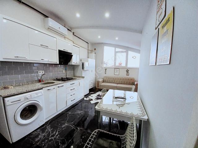 Kiralık Denizli Cumhuriyet Mah. Lüks Eşyalı 1+1 Apart Daire