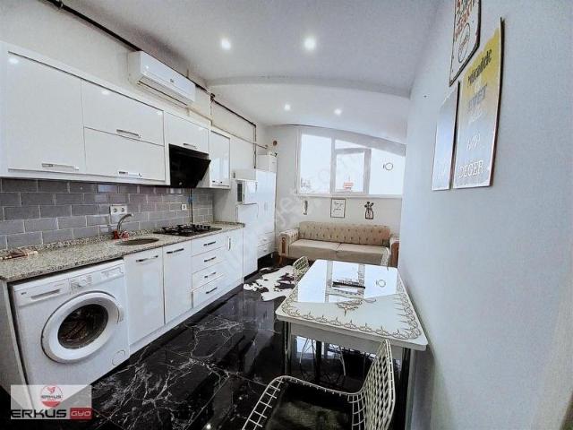 Kiralık Denizli Cumhuriyet Mah. Lüks Eşyalı 1+1 Apart Daire