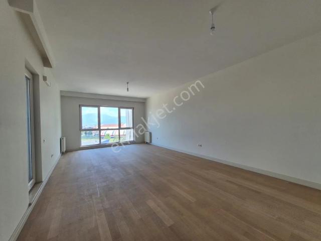 | Kiralık | Denizli | Aqua Cıty | 3 + 1 | Daire |